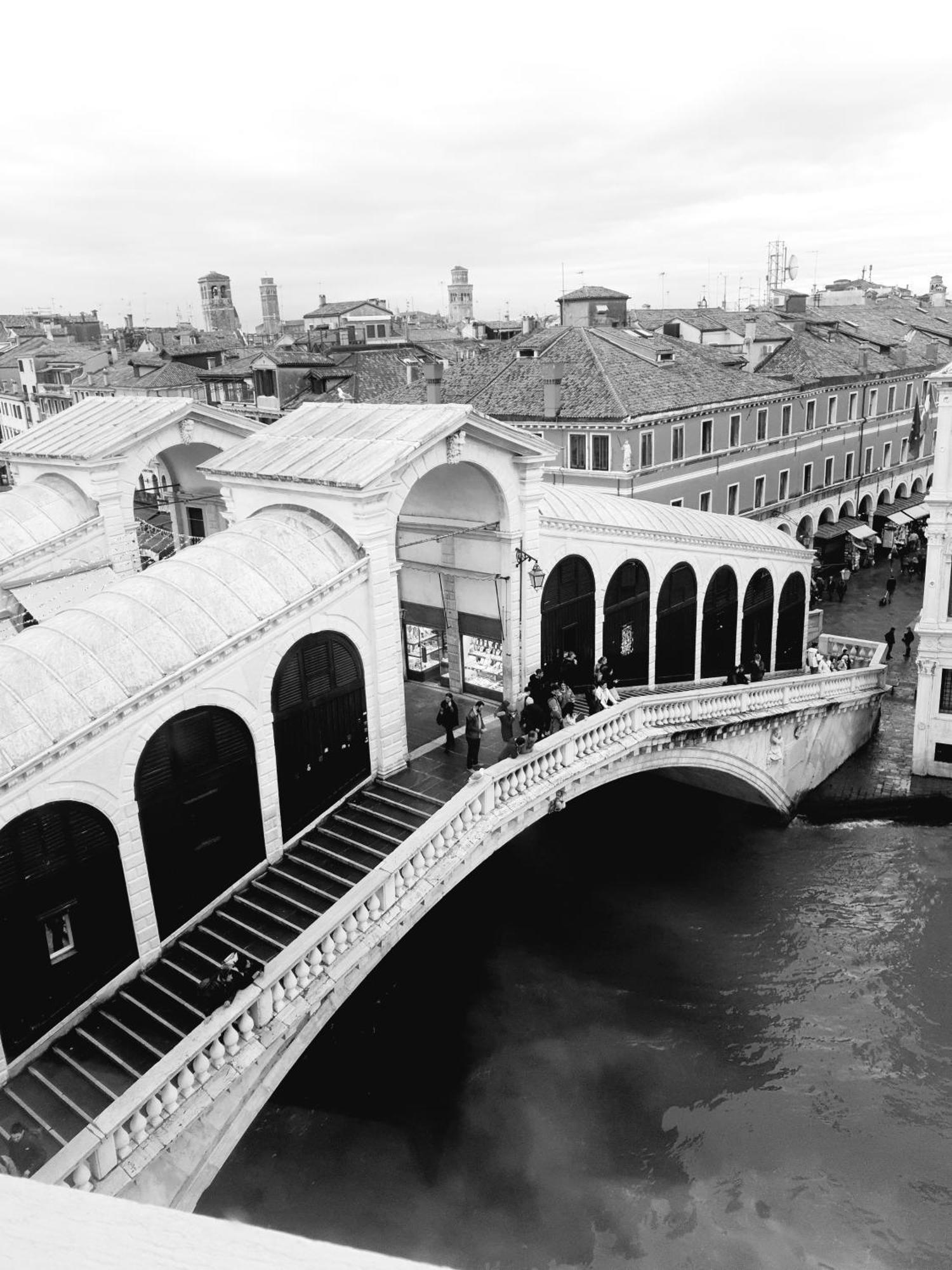 Large Top 3 Rooms Flat Central Rialto Venedig Rum bild